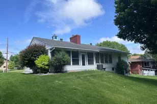 2814 Lakeview Dr, Fergus Falls, MN 56537 - Photo 1