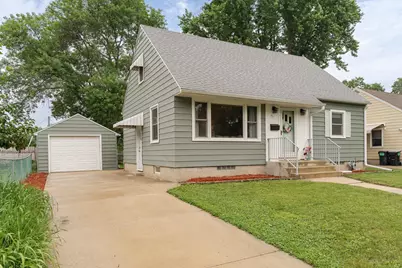 931 9th Avenue NE, Rochester, MN 55906 - Photo 1