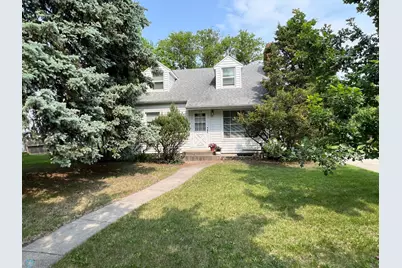 1410 4th Street S, Moorhead, MN 56560 - Photo 1