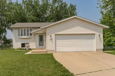 2529 50th Street NW, Rochester, MN 55901 - Photo 1