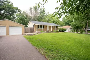 29930 Nathan Ct, Lindstrom, MN 55045 - Photo 1