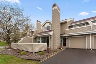 2060 Shenandoah Ct, Plymouth, MN 55447 - Photo 1