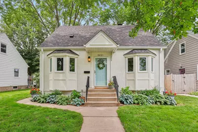 2621 Xerxes Avenue N, Robbinsdale, MN 55422 - Photo 1