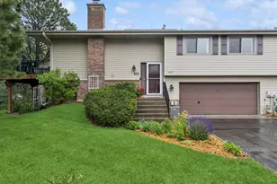 4152 Sylvia Ln S, Shoreview, MN 55126 - Photo 1