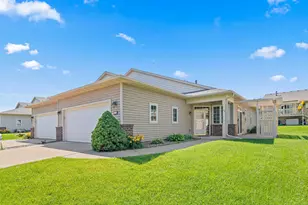 42 Pullman Ave, Saint Paul Park, MN 55071 - Photo 1