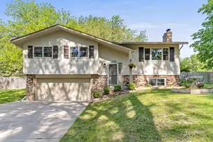 6045 Goldenrod Ln N, Plymouth, MN 55442 - Photo 1