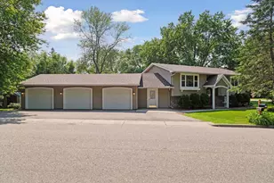 723 2nd Ave S, Buffalo, MN 55313 - Photo 1