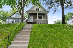 926 Earl St, Saint Paul, MN 55106 - Photo 1