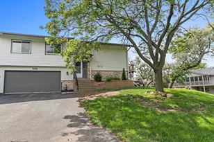 3576 Avon Ct, Woodbury, MN 55125 - Photo 1