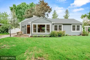 2913 Cherokee Pl, Golden Valley, MN 55422 - Photo 1