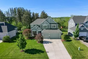 1088 Pine Hill Ln, White Bear Lake, MN 55127 - Photo 1