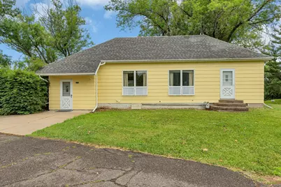 537 Walnut Street S, Mora, MN 55051 - Photo 1