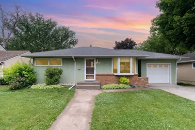 1121 Kennard Street, Saint Paul, MN 55106 - Photo 1