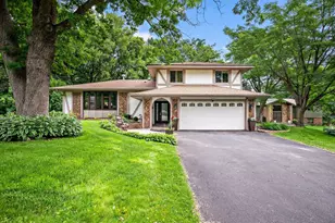 754 Torchwood Cir, New Brighton, MN 55112 - Photo 1