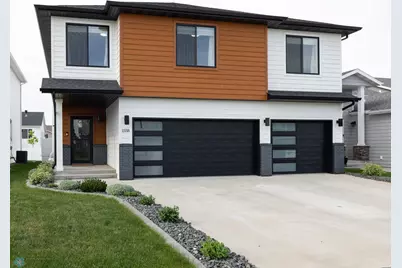 1558 67th Avenue S, Fargo, ND 58104 - Photo 1