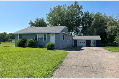 2498 Highway 60 E, Windom, MN 56101 - Photo 1