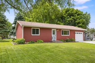 1611 3rd Ave S, Buffalo, MN 55313 - Photo 1