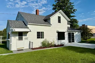 112 4th St E, Park Rapids, MN 56470 - Photo 1