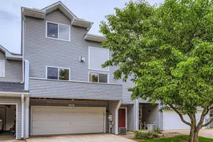 649 Kingfisher Ln, Woodbury, MN 55125 - Photo 1