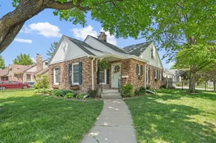 560 Cretin Ave S, Saint Paul, MN 55116 - Photo 1