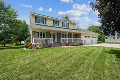 908 Horizon Circle, Belle Plaine, MN 56011 - Photo 1