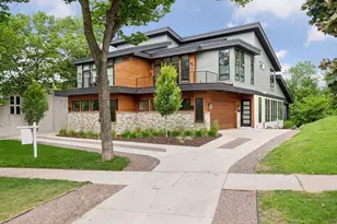 1726 Kenwood Pkwy, Minneapolis, MN 55405 - Photo 1