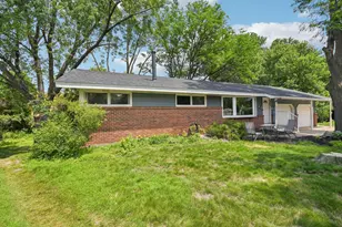 991 Patton Rd, New Brighton, MN 55112 - Photo 1