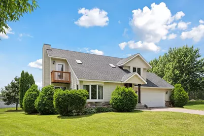 420 Pleasant Crest Circle, Annandale, MN 55302 - Photo 1
