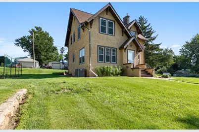 310 E 7th Street, Starbuck, MN 56381 - Photo 1