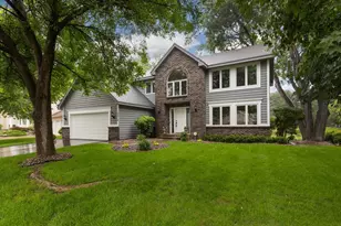 16812 Weston Bay Rd, Eden Prairie, MN 55347 - Photo 1