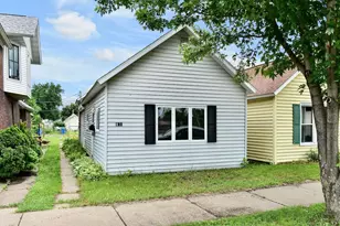 971 E 8th St, Winona, MN 55987 - Photo 1