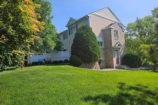 7792 Village Pl, Chanhassen, MN 55317 - Photo 1