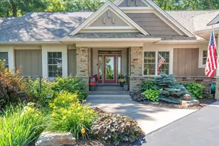 483 Meadow Ridge Ln, Troy Township, WI 54016 - Photo 1