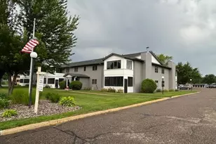 3000 Riverwood Dr, Hastings, MN 55033 - Photo 1