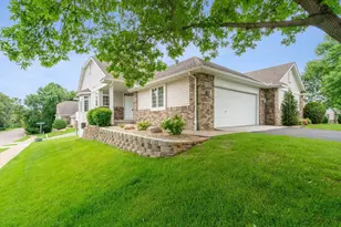 13501 96th Pl N, Maple Grove, MN 55369 - Photo 1