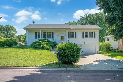 105 Eltinge Place, Fairmont, MN 56031 - Photo 1