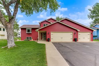 7050 37th Street N, Oakdale, MN 55128 - Photo 1