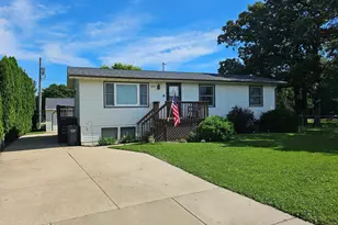 108 S St SW, Dodge Center, MN 55927 - Photo 1