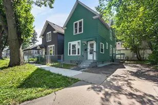 587 Elfelt St, Saint Paul, MN 55103 - Photo 1