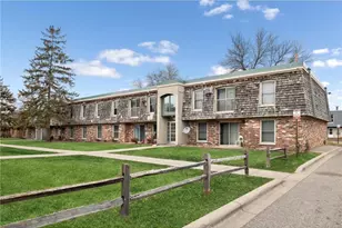 900 9th Ave S, Hopkins, MN 55343 - Photo 1