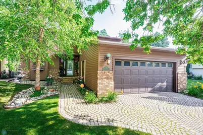 15 Fremont Drive S, Fargo,  58103 - Photo 1