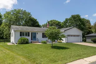 1460 Sunset Dr, Saint Charles, MN 55972 - Photo 1