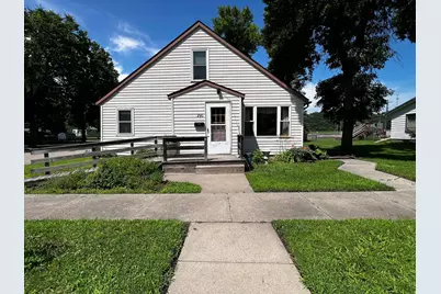 290 5th Avenue, Granite Falls, MN 56241 - Photo 1