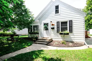 1320 Douglas St, Alexandria, MN 56308 - Photo 1