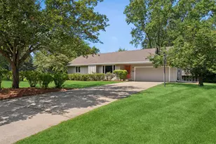 2801 Black Oaks Ln N, Plymouth, MN 55447 - Photo 1