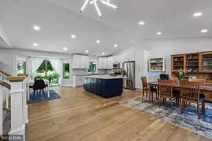 10069 Fox Run Rd, Woodbury, MN 55129 - Photo 1