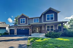 8132 Clifford Cir, Inver Grove Heights, MN 55076 - Photo 1