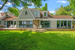 859 Excelsior Blvd, Excelsior, MN 55331 - Photo 1