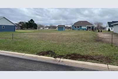 810 St. James Circle, Litchfield, MN 55355 - Photo 1