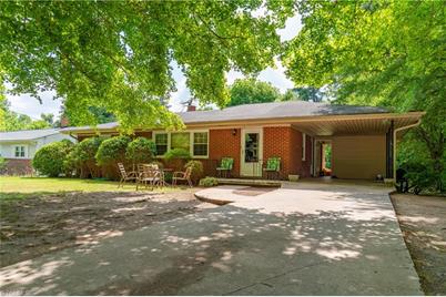 1505 Carolina Street - Photo 1